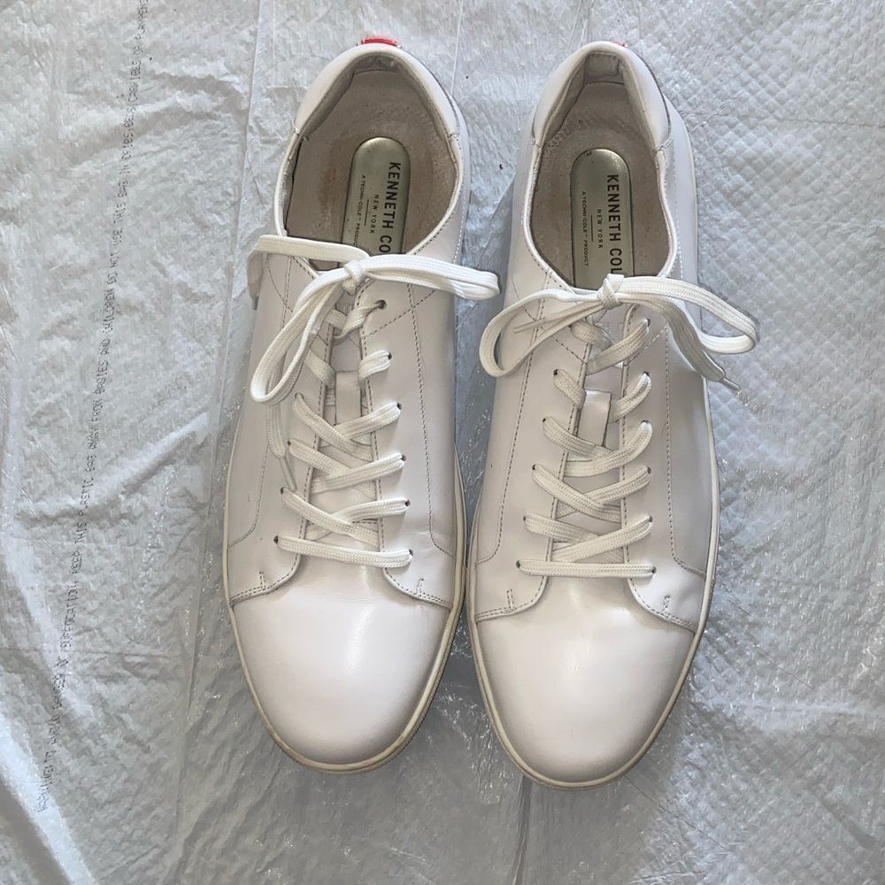 Kenneth Cole White Leather Sneakers Size 12M